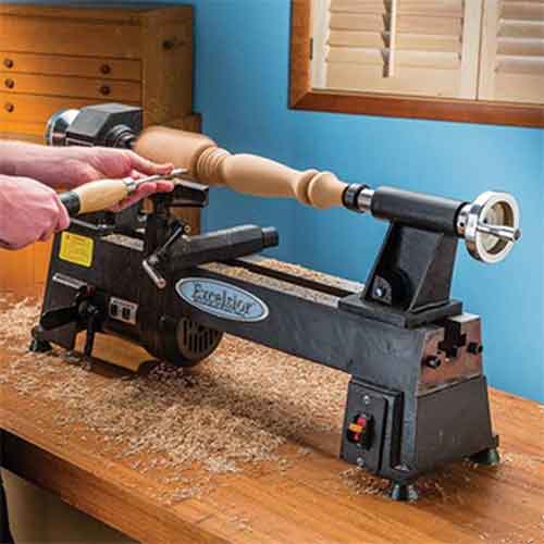 If you are searching for the best mini wood lathe or pen lathe, then this is the right place.